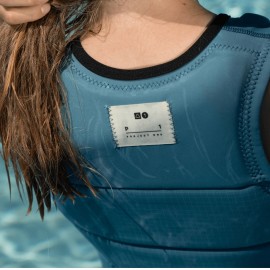 Follow P1 Traction Ladies Comp Wake Vest in Ocean